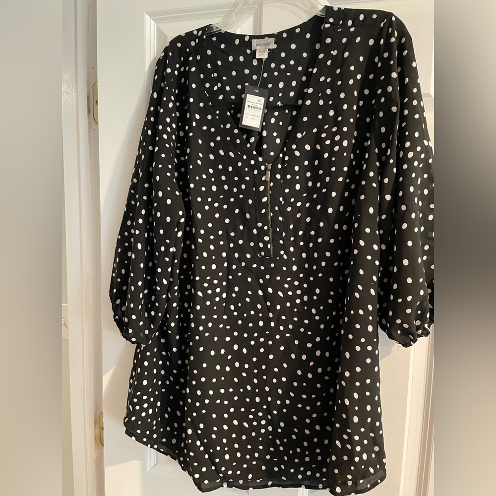 Avenue shirt NWT